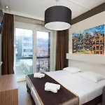 Mosaic Centre 3*