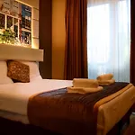 Mosaic Centre Hotel