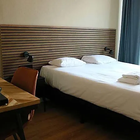 Mosaic Centre Hotel 3*
