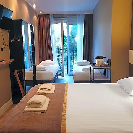 Mosaic Centre Hotel 3*