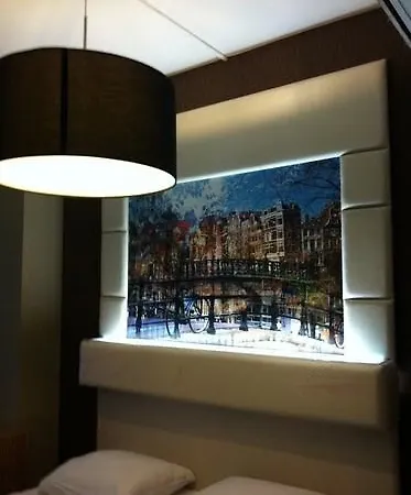 Hotel Mosaic Centre 3*