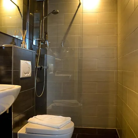 Mosaic Centre Hotel