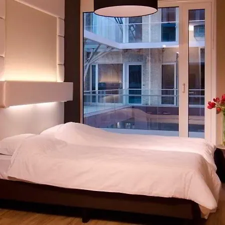 Отель Mosaic Centre