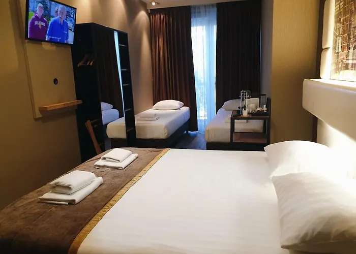 Mosaic Centre Hotell