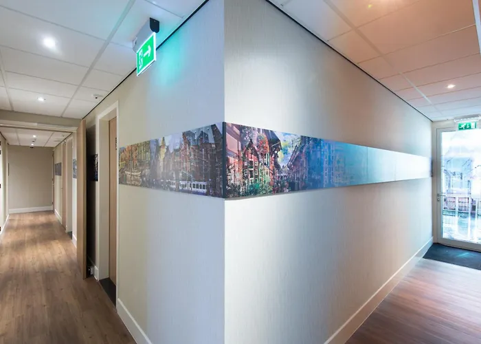 Mosaic Centre Hotell